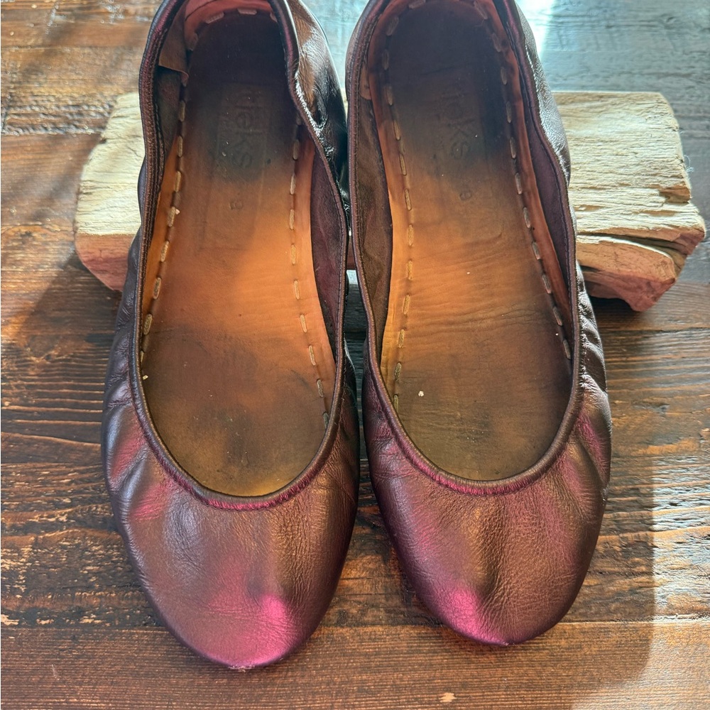 Stylish Women's Leather Flats
